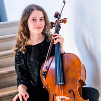 Adèle Théveneau, violoncelliste